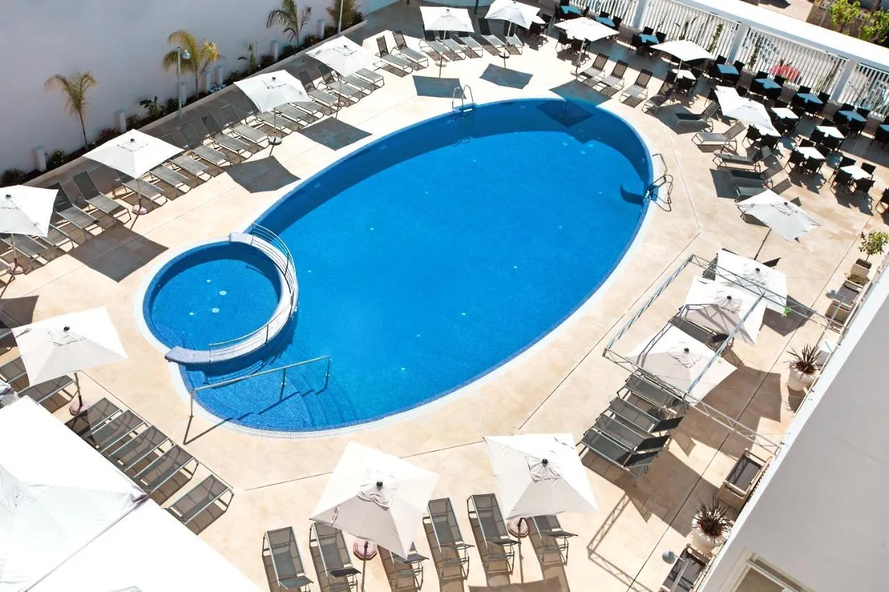 Aparthotel y Hotel Paguera Beach Peguera