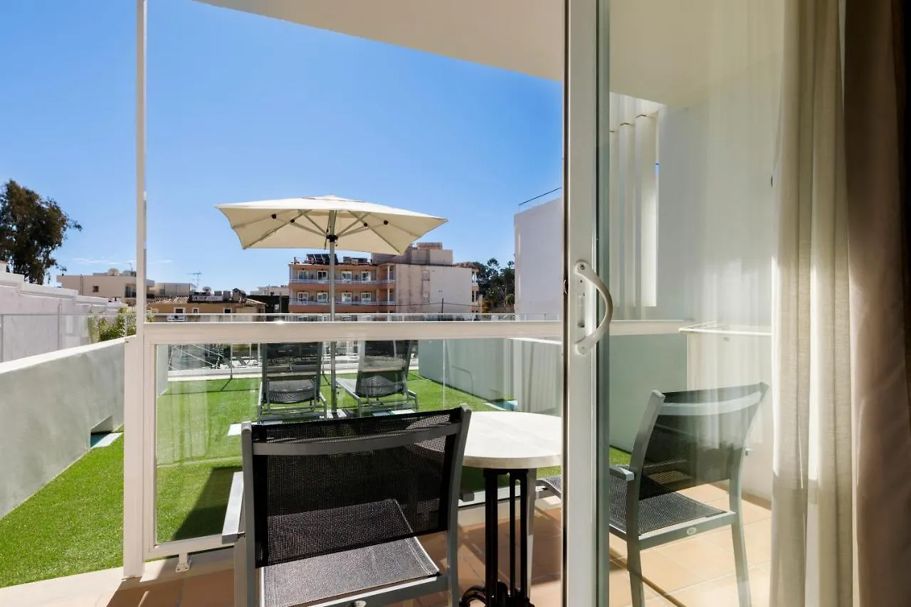 Aparthotel y Hotel Paguera Beach Peguera 4*,